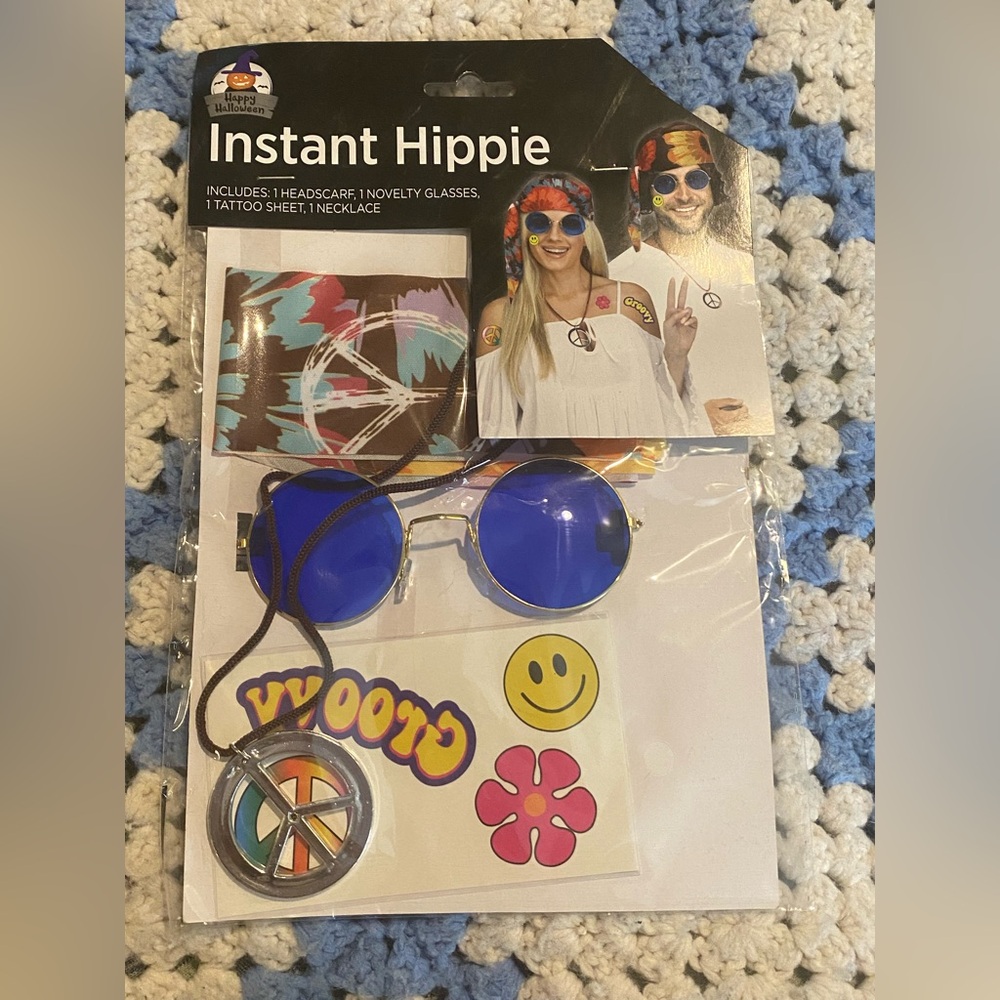 Instant HippieCostume Set with Blue Glasses